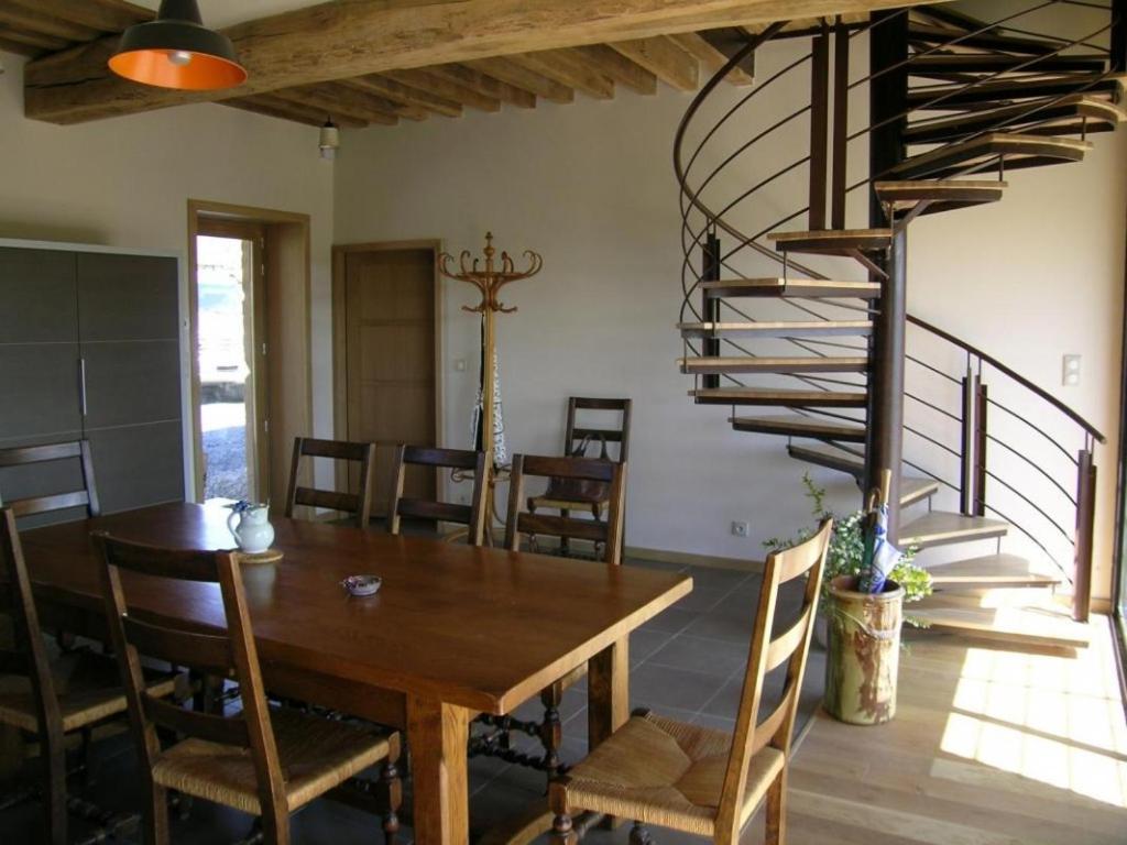 Hameau des Damayots Montbeugny Extérieur photo